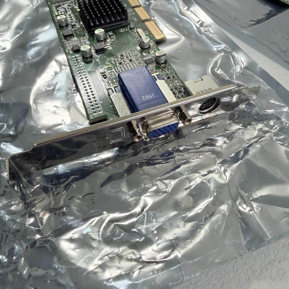 Lot Of 2 ATI Radeon 7000 64MB DDR PCI VGA Computer Graphics Video Cards - Picture 2 of 14